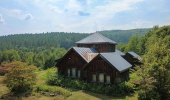 859 Whitehill Rd, Barnet, VT 05821
