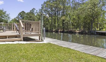 4229 21st Ave, Bay St. Louis, MS 39520