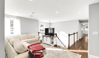 19 Woodhill Hooksett Rd, Bow, NH 03304