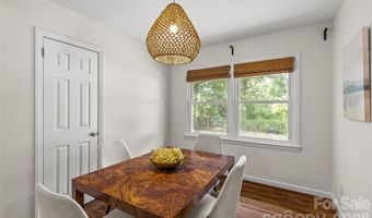 3443 Airlie St, Charlotte, NC 28205