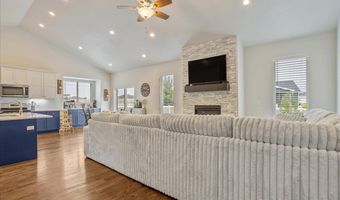2200 ARROWLEAF Dr, Cheyenne, WY 82007