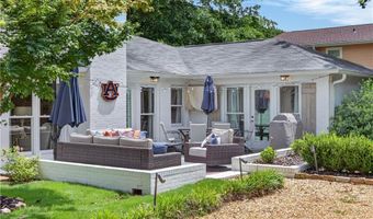 819 E UNIVERSITY Dr, Auburn, AL 36830