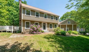 78 Hitching Post Ln, Bedford, NH 03110