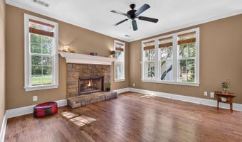 117 Big Oak Dr, Barnesville, GA 30204