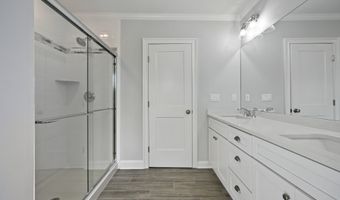 01 Sunrise Rd, Danbury, CT 06811