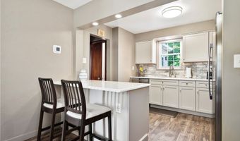 139 Lakewood Ave, West View, PA 15229