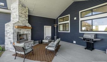 6115 Copper Bottom Dr, Ammon, ID 83406