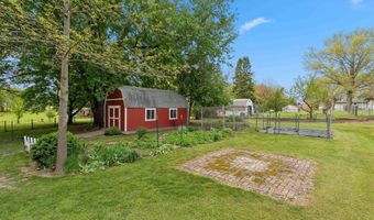 307 E Chicago, Albion, IA 50005