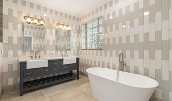 248 Palm Cir, Atlantis, FL 33462