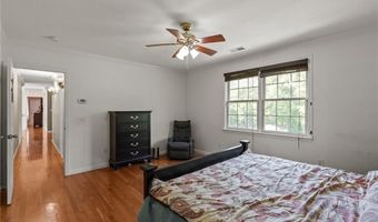 38 Steeple Ln, Lincoln, RI 02865