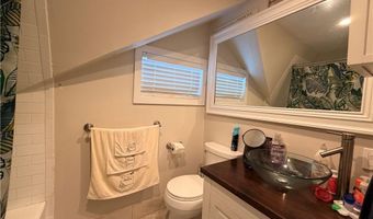 412 Bellevue Ave 9, Newport, RI 02840