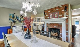 138 Jenckes Hill Rd, Lincoln, RI 02865