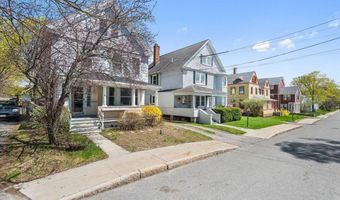 22 Ledgelawn Ave, Bar Harbor, ME 04609