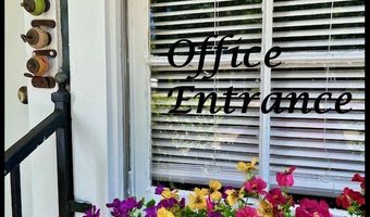 202 Bates St, Batesville, MS 38606