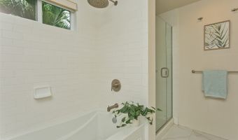 445 Kailua Rd 5101, Kailua, HI 96734