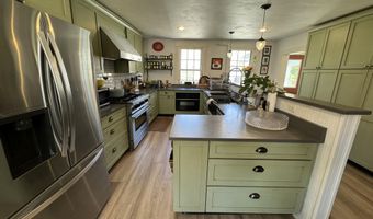 969 Washington St, Bath, ME 04530