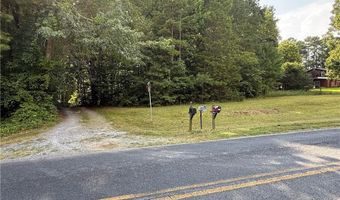 1148 Pine Hill Rd, Asheboro, NC 27205