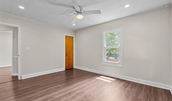 119 Oakhurst Dr, Asheboro, NC 27205