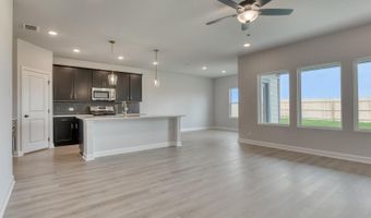 222 Brood Dr, Adkins, TX 78101