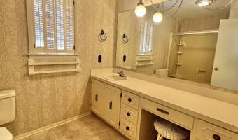 212 11th Ave, Atmore, AL 36502