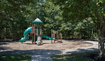 91 DRIFTWOOD Ct, Absecon, NJ 08205