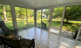 862 MAPLE Ave, Atco, NJ 08004