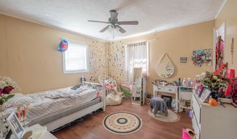 655 Beach Rd, Baxley, GA 31513