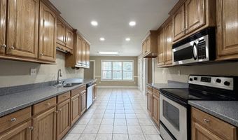 16874 Raspberry Ln, Athens, AL 35613