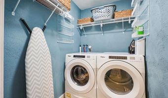 87 Nipmuc Trl B, North Providence, RI 02904