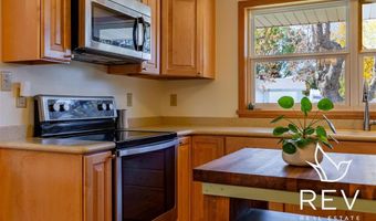 2307 Carter Ave, Cody, WY 82414