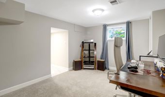 2139 S OXFORD St, Arlington, VA 22204