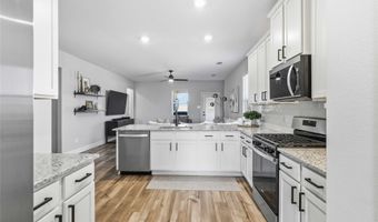 1012 Calhoun Dr, Anna, TX 75409