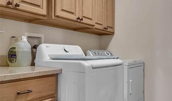 1812 Lynx Ln, Altus, OK 73521