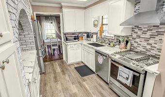 35 E Lincoln Dr, Brookhaven, MS 39601