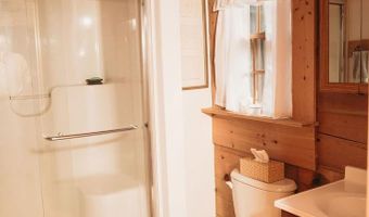701 Ridgetop Rd, Bastian, VA 24314