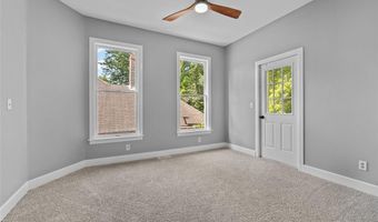 1228 Alton St, Alton, IL 62002