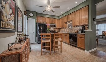 12 BARCLAY Dr, Hockessin, DE 19707