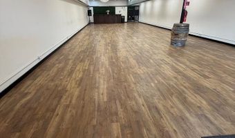 120 N Main St, Andrews, TX 79714