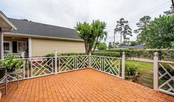 608 Russell Rd, Albany, GA 31707