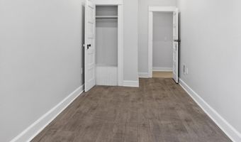 12 E 49TH St 2, Bayonne, NJ 07002