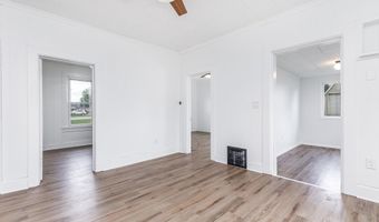 105 W Benton, Andrew, IA 52030