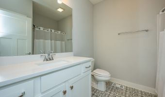 526 Sunset Dr SE, Altoona, IA 50009