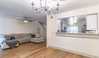 716 EDGEWATER Dr 2A, Orlando, FL 32804