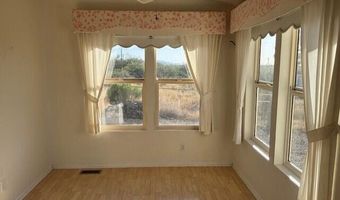 590 N Warren Rd, Benson, AZ 85602