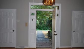 129 Jackson Dr, Advance, NC 27006