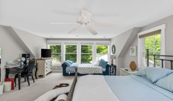 1486 Washington St, Bath, ME 04530