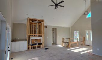 8247 E State Road 54, Bloomfield, IN 47424