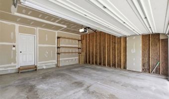 3178 Fenmore Ln, Aurora, OH 44202