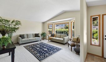 16610 SE VALLEY VIEW Rd, Milwaukie, OR 97267