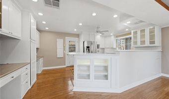 717 Porter Rd, Fallbrook, CA 92028